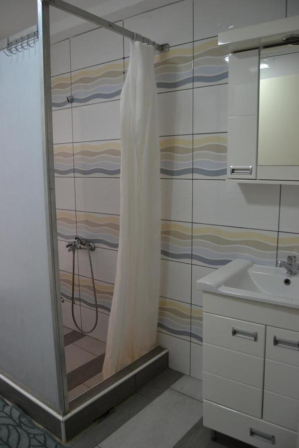 Lira Excellent Nis Hotel Buitenkant foto
